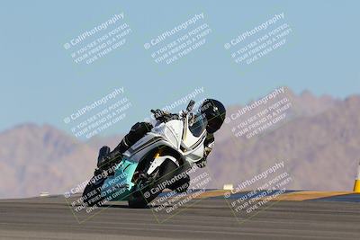 media/Oct-01-2023-SoCal Trackdays (Sun) [[4c570cc352]]/Turn 9 Set 2 (10am)/